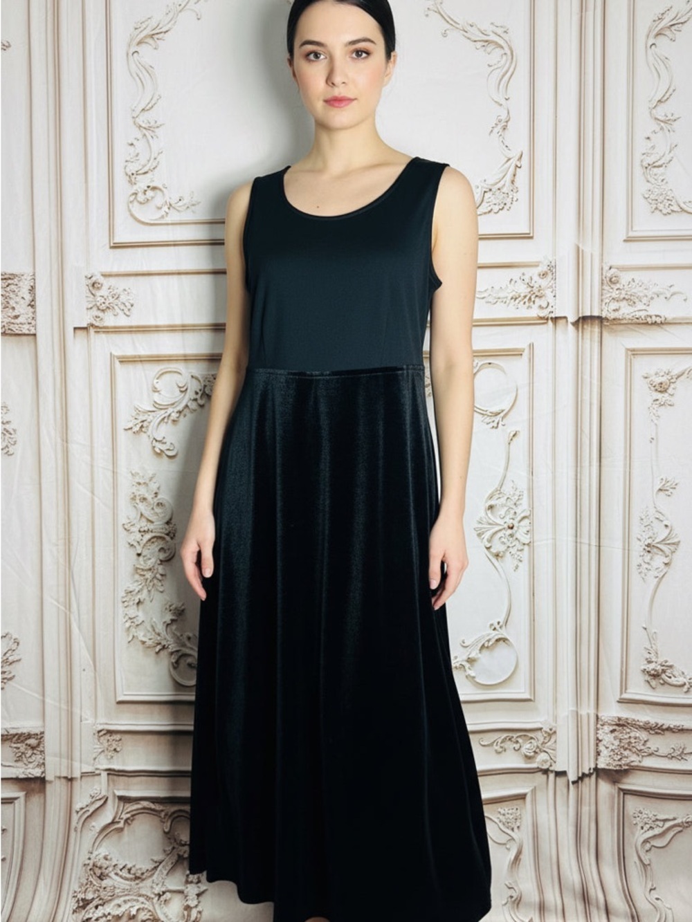 Black Sleeveless Velvet Maxi Dress - Women